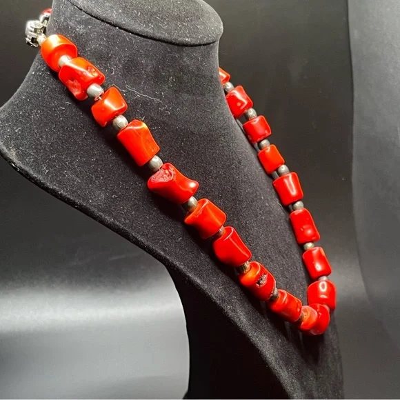 Vintage Chunky Red Bead Necklace | natural stone Tribal Style | Silver Tone - Picture 2 of 10